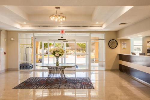 Photo de la galerie de l'établissement Baymont by Wyndham Albuquerque Airport, à Albuquerque