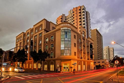 O edifício em que o hotel se localiza
