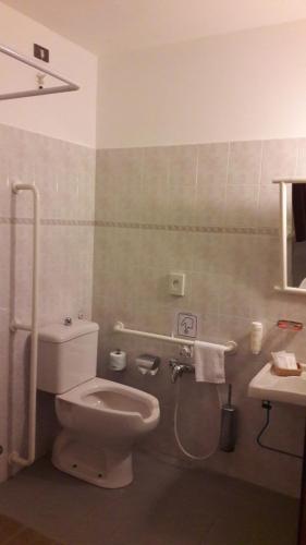 Art & Hotel Treviolo – Photos 3