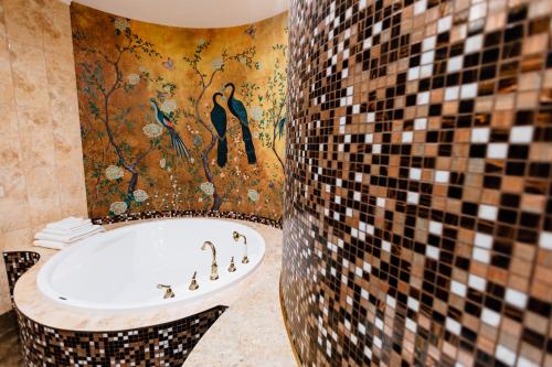 Et badeværelse på Khan-Chinar Hotel