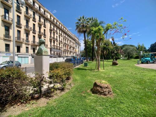 Palais Massena - Easy Home Booking