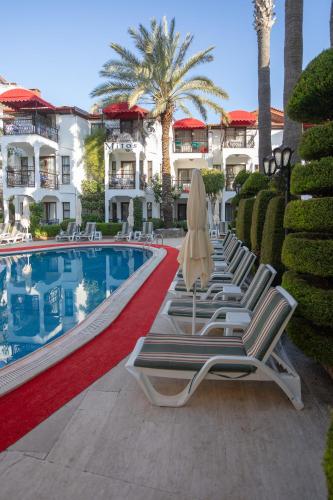 Πισίνα στο ή κοντά στο Mitos Apartments