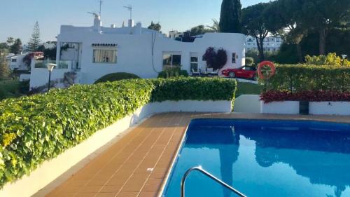 Amazing & luxurious Golf,Sea,Lake,Mountain view villa in Puerto Banus