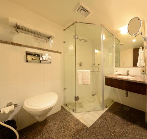 Ein Badezimmer in der Unterkunft Hotel Taj Resorts