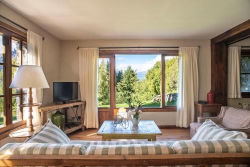 Galería fotográfica de Arelauquen Bungalows & Suites en San Carlos de Bariloche