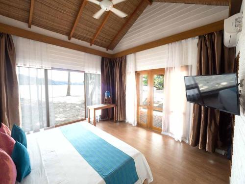 Gallery image of White Sands Beach Resort Lembeh in Bitung