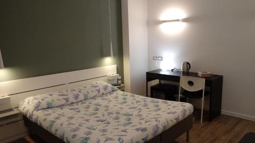 Postel nebo postele na pokoji v ubytování Travel House