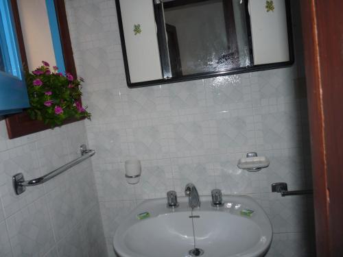 Kúpeľňa v ubytovaní Dammuso delle scale