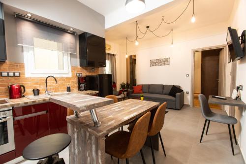 Downtown Luxury Boutique Suites - the grand suite