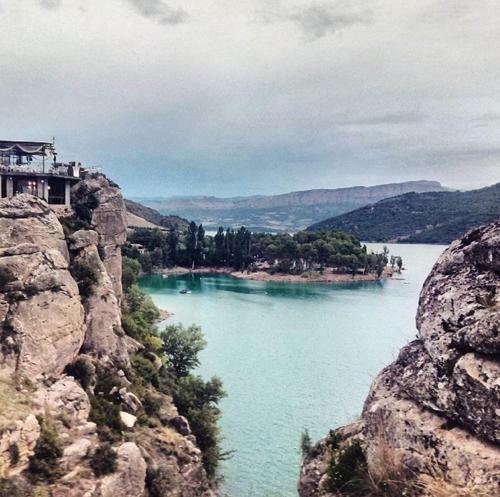 a view of a body of water between two rocks at Casa Tato Figuerola d'Orcau in Figuerola de Orcau