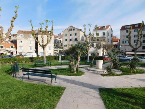 Old town vibes for 2, luxury room with sea view