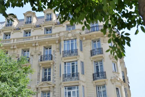 ホテルが所在する建物