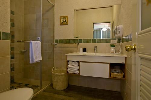 Ванная комната в Tobe Home