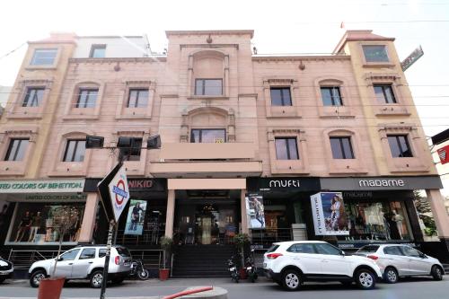 Gallery image of Hotel Leela Grande in Karnāl