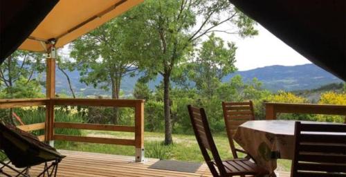 Φωτογραφία από το άλμπουμ του Aloha plage camping 4étoiles σε Sampzon