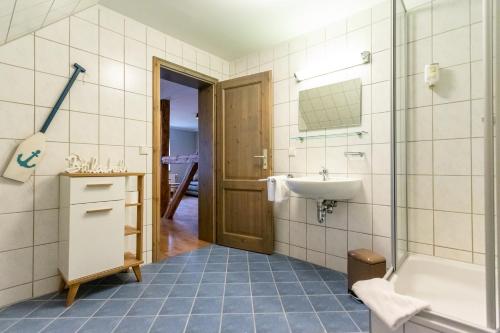 Koupelna v ubytování Gasthof Obere Mühle