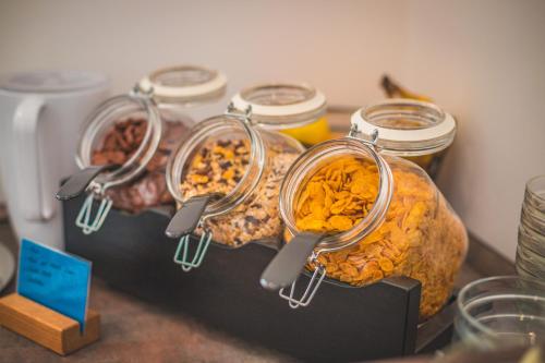 Jídlo v hotelu nebo okolí