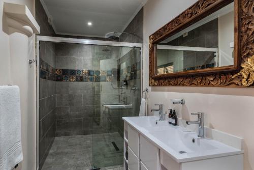 Un baño de Valley Villa