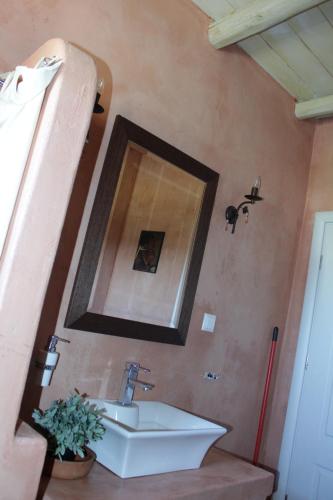 Bagno di *Villa Pap-Live the Greek hospitality in a village*
