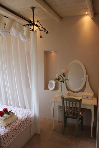 Letto o letti in una camera di *Villa Pap-Live the Greek hospitality in a village*