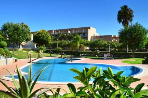 Beautiful Vila Rafaella, walk distance to beaches