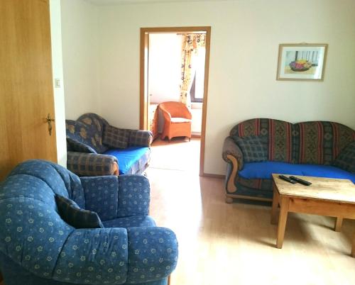 ZorgeにあるFerienwohnung Wolf mit Kaminofenのギャラリーの写真