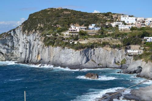 Gallery image of Maridea - Villetta Brezza Marina in Ponza