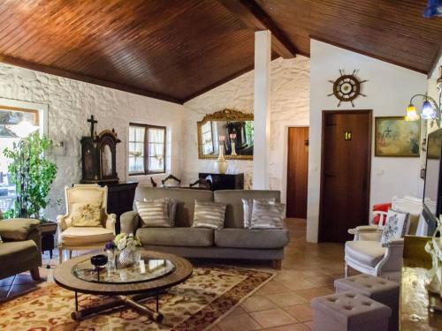 Afbeelding uit fotogalerij van Casa de Pedras Alvas in Codeçoso