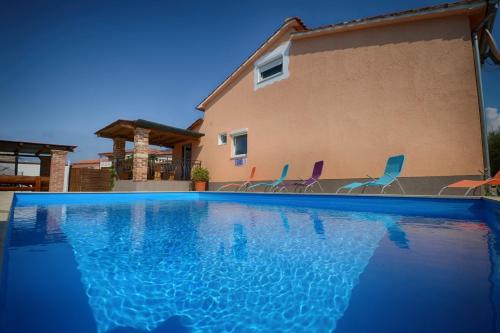 Apartment Complex Danny with common pool and BBQ – Photos 3