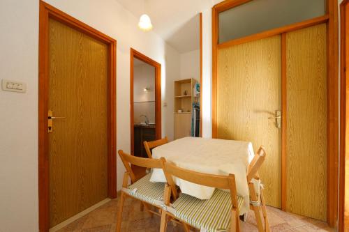 Ảnh trong thư viện ảnh của Apartmani Darinka ở Baška Voda