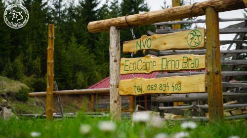 Certifikát, hodnocení, plakát nebo jiný dokument vystavený v ubytování Eco Camp Drno Brdo