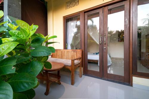 Un balcón o terraza de Taos House Lembongan By DeWizZ Management