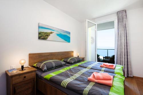 Sea view Tiho Apartment
