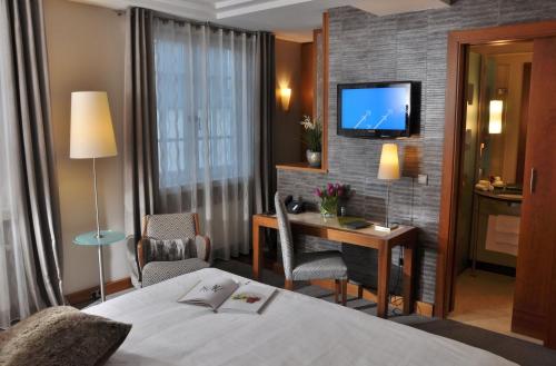 Postel nebo postele na pokoji v ubytování Hotel Eggers Hamburg