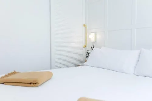 Room Mate Cosmo - City Centre, Valencia photo 3