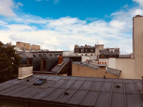 Elegant and cosy flat near Montmartre