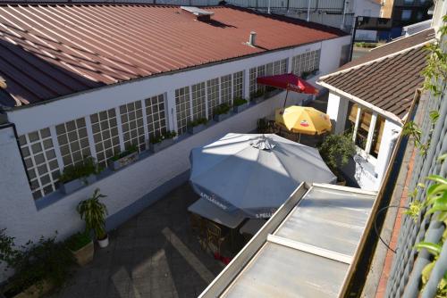 Bangunan di mana terletaknya hotel