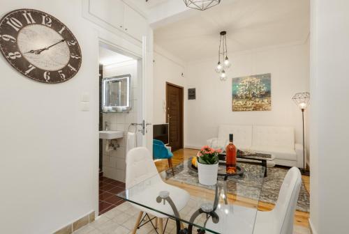 Hippodrome Flatlet