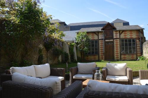 Photo de la galerie de l'établissement Chambre d'Hôtes Les Ecuries, au Mans