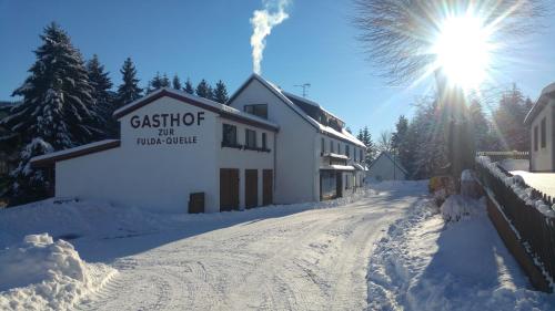 Genussgasthof Fuldaquelle & Berghof Wasserkuppe зимой