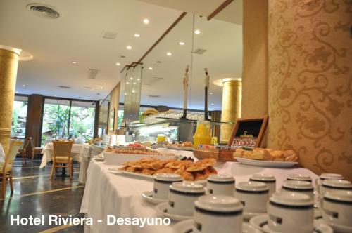 Jídlo v hotelu nebo okolí