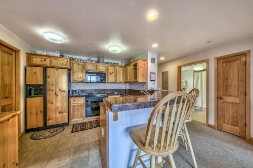 L306 Kirkwood Lodge