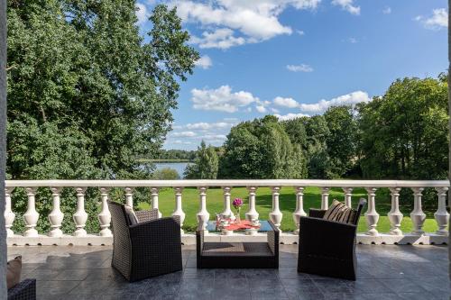 Gallery image of Pałac Pozorty in Pozorty