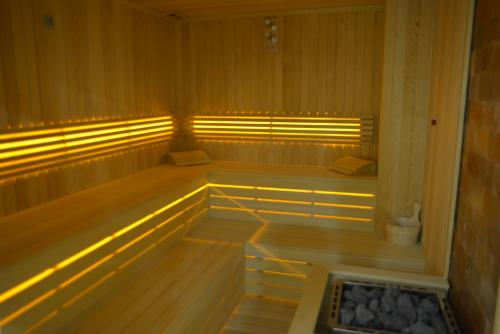 Φωτογραφία από το άλμπουμ του New Garden Hotel στο Ντιγιαρμπακίρ