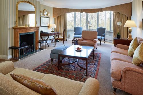 Cheval Thorney Court at Hyde Park photo 107
