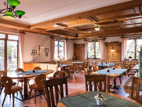 Restaurace v ubytování Wein- und Sekthaus F.B.Schönleber