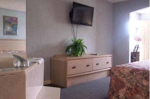 Celebration Inn – Photos 4