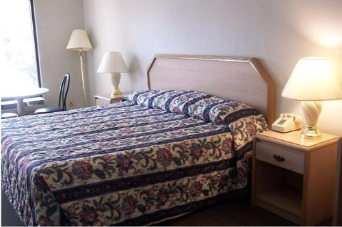 Celebration Inn – Photos 5
