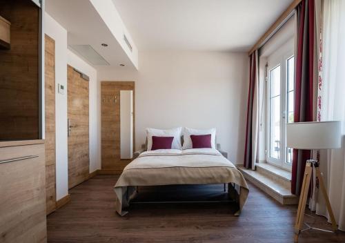 Uma cama ou camas num quarto em HOTEL max70