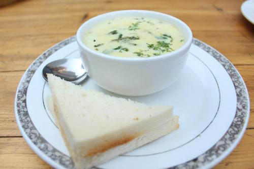 Đồ ăn tại/gần khách sạn